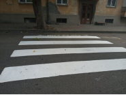 Подновяват пешеходни пътеки в Дряново