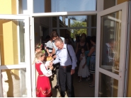 Кметът на община Дряново д-р Иван Николов откри новия стадион в с. Царева ливада