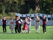 Кметът на община Дряново д-р Иван Николов откри новия стадион в с. Царева ливада