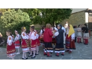 Читалищата от община Дряново зарадваха гражданите с богата програма на Великденския концерт