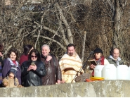 Четиринадесет дряновци се бориха за осветения кръст на Богоявление
