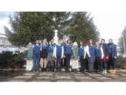 С много цветя и слънчеви лъчи, в Дряново бе отбелязан Националният празник на България