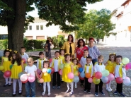 Колоритна празнична програма на 1-ви юни, зарадва децата на Дряново