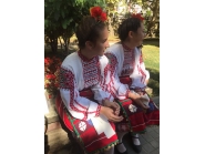 Богата фолклорна програма зарадва Дряново за Деня на Независимостта