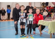 Децата на Локомотив (Дряново) достойно финишираха втори на традиционния коледен турнир
