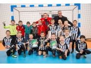 Децата на Локомотив (Дряново) достойно финишираха втори на традиционния коледен турнир