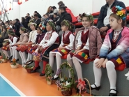 С цветя, песни и танци отпразнувахме Лазаровден