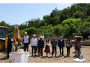 Официална церемония „Първа копка“ по Договор за предоставяне на безвъзмездна финансова помощ по проект „Изграждане на комплекс за социални услуги за лица с психични разстройства”.