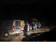 Организации и граждани от Дряново проведоха инзвънредна акция по създаване на защитна дига до СК 