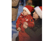 Грейнаха светлините на Коледното дърво в Дряново!